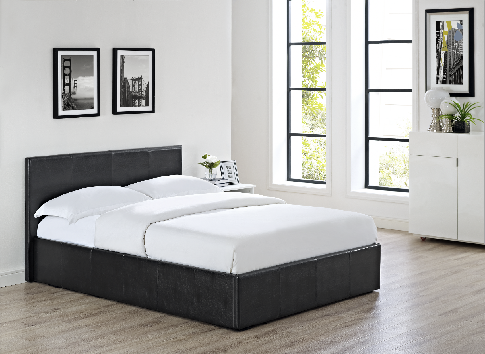 LUNA 4FT Small Double Faux Leather Ottoman Storage Bed in Black